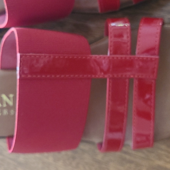 EUC Italian Shoemaker Wedge sandals - Picture 8 of 8